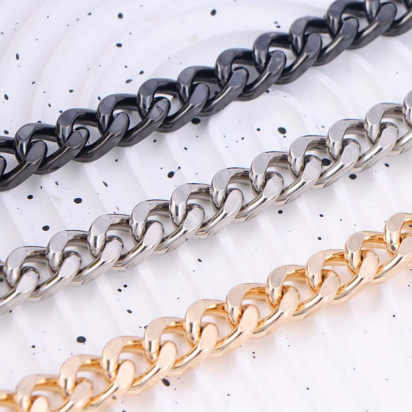 1Pc Metal Purse Chain Strap Extender Heart Shape Purse Chain for Accessory Charms, Lengthen Crossbody Shoulder Handbags Strap