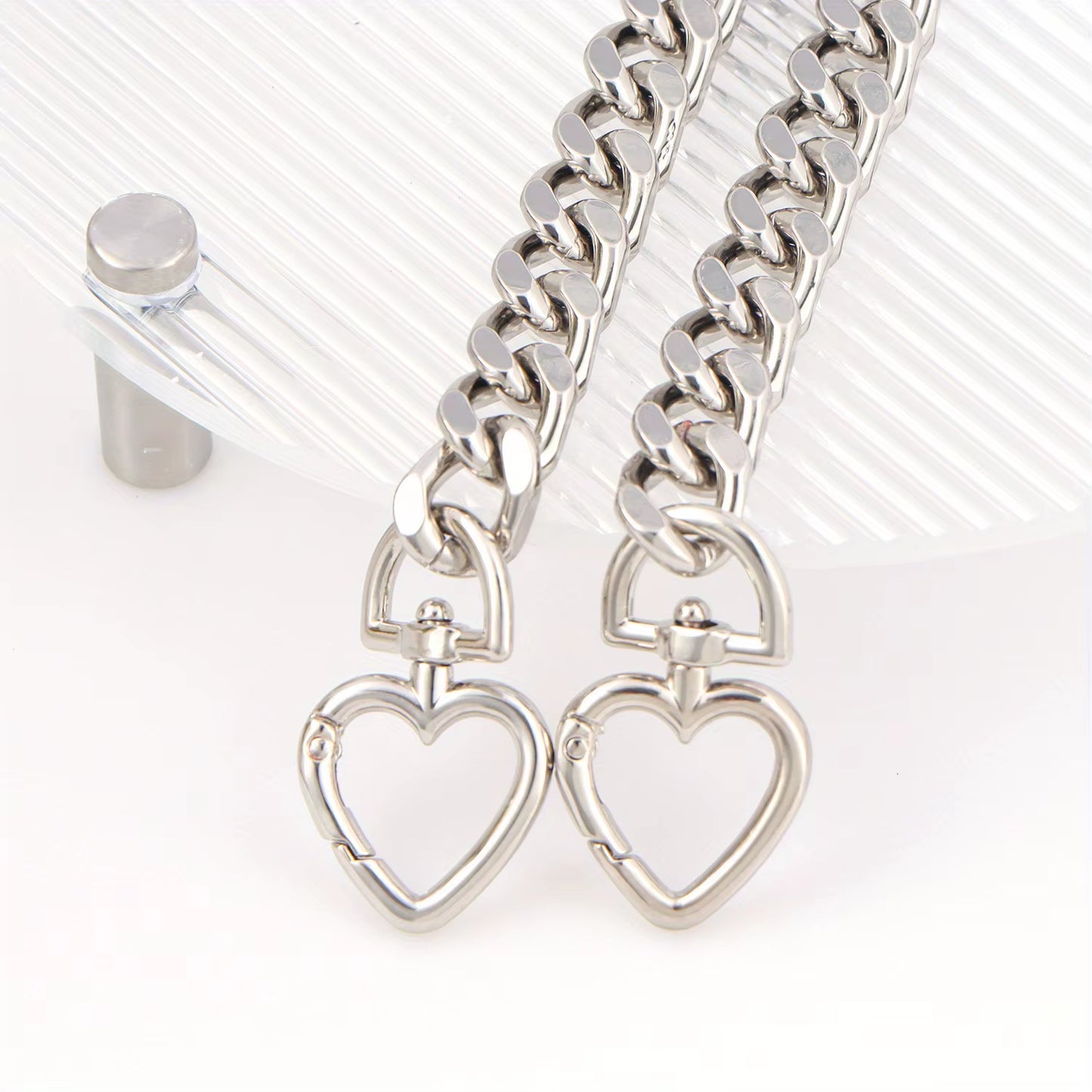 1Pc Metal Purse Chain Strap Extender Heart Shape Purse Chain for Accessory Charms, Lengthen Crossbody Shoulder Handbags Strap